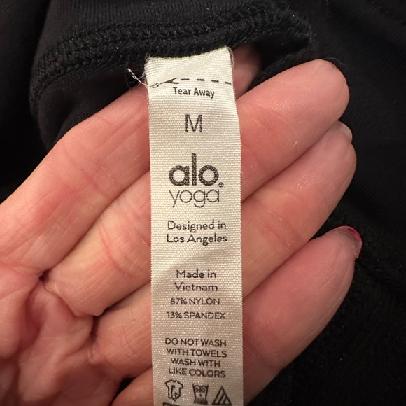 Alo flutter legging Med - Picture 10 of 10